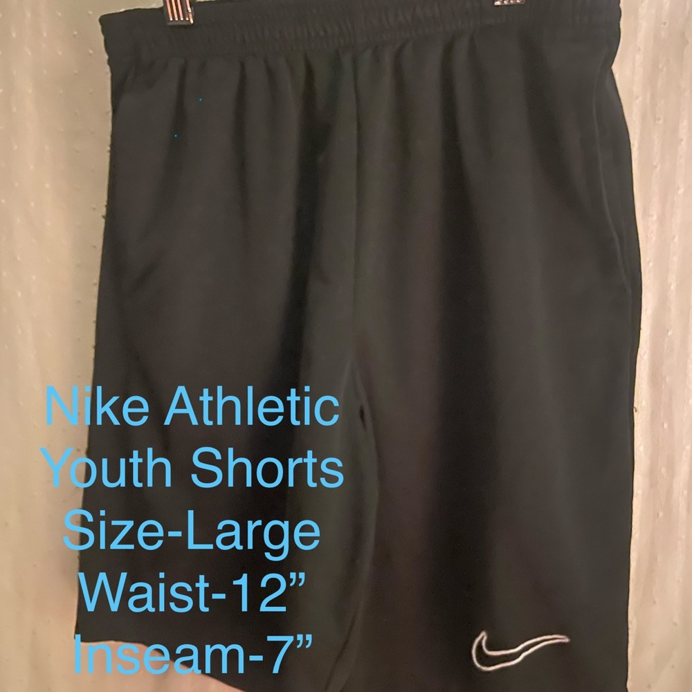 MENS ATHLETIC SHORTS Nike Black Youth Athletic Shorts💰
